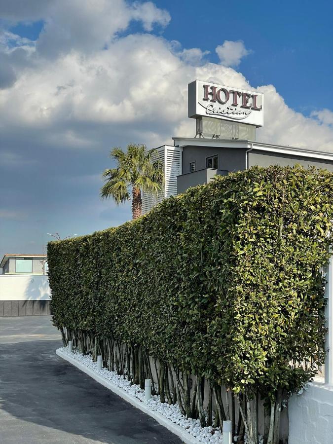 Hotel Cristian Giugliano In Campania Bagian luar foto